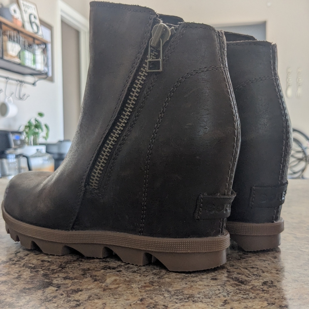 Sorel Joan Of Arctic Wedge 2 Sz 6.5